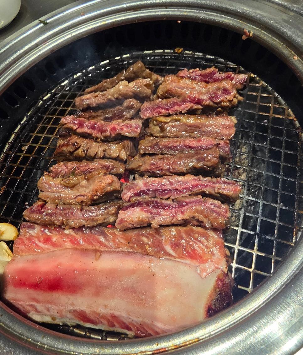 고급스럽고 깔끔한 청기와타운 내부 인테리어