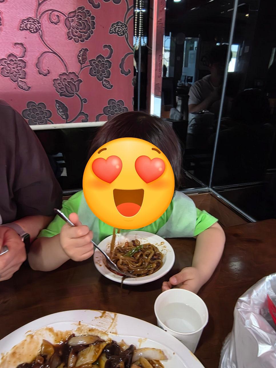 기름지지 않고 아주 담백하면서도 깊은 감칠맛이 살아있는 훌륭한 음식 퀄리티